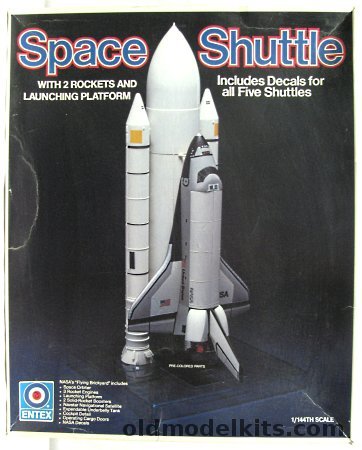 Entex 1/144 Space Shuttle Enterprise with Boosters - and Launching Platform, 8529 plastic model kit